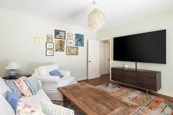 $75,000 | 2840 Stars Road, East Marion, NY 11939