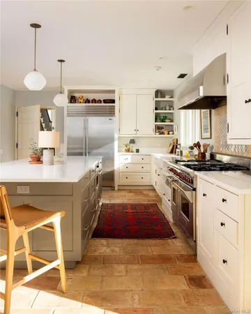 $75,000 | 2840 Stars Road, East Marion, NY 11939