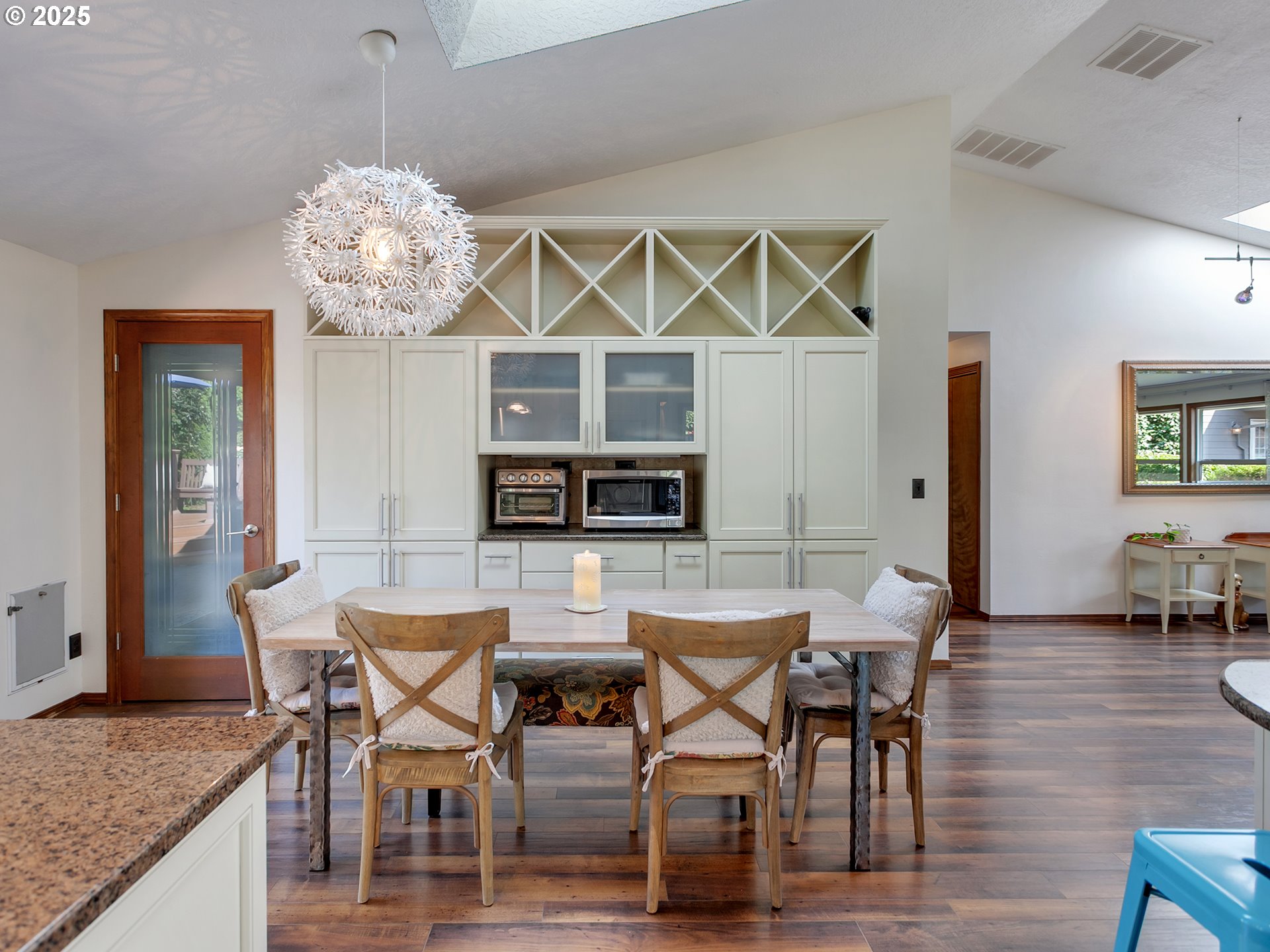 29385 Southwest Teton Way Wilsonville, OR 97070 - Photo 18 of 48 Dining Area