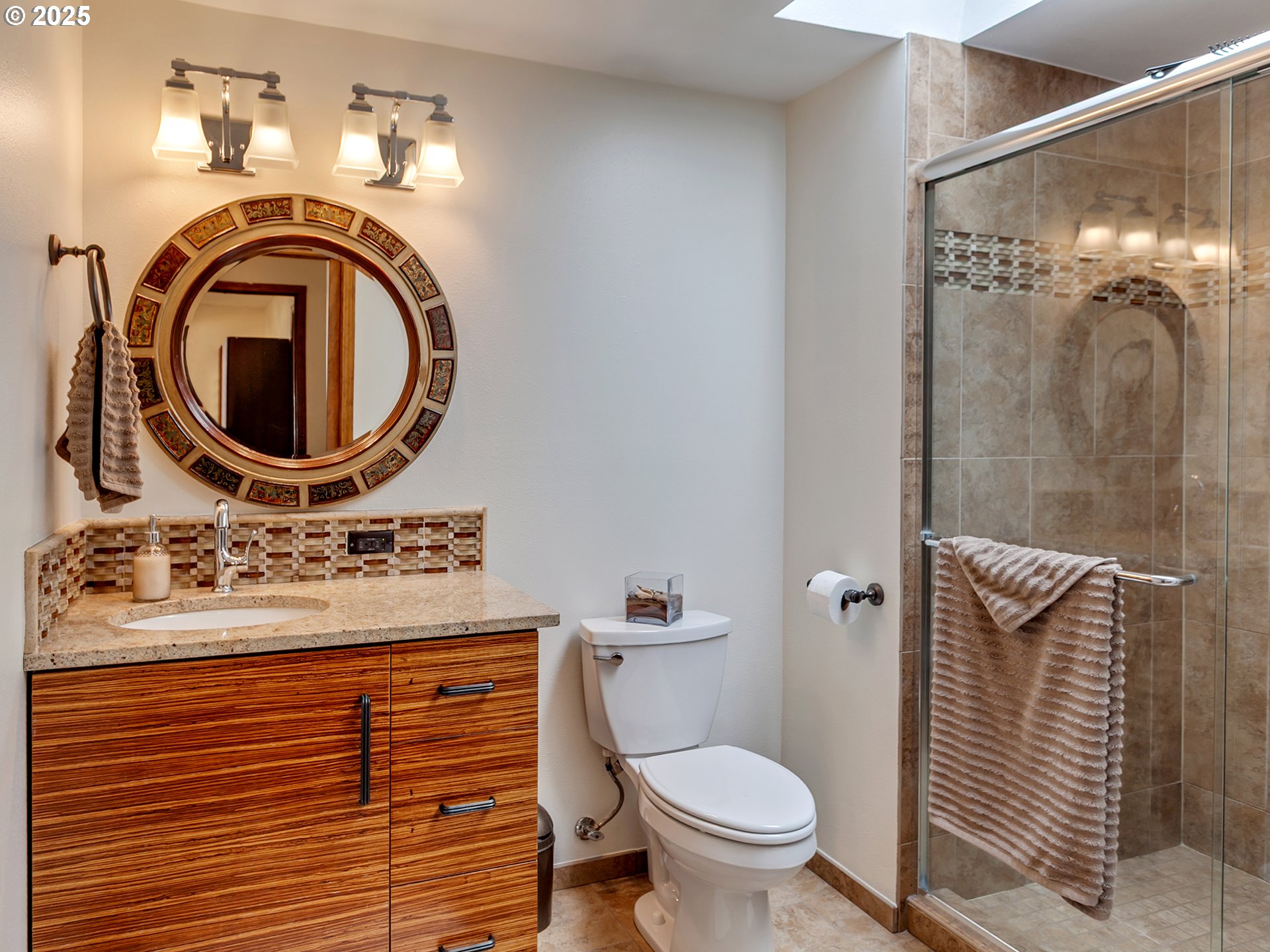 29385 Southwest Teton Way Wilsonville, OR 97070 - Photo 26 of 48 Bathroom