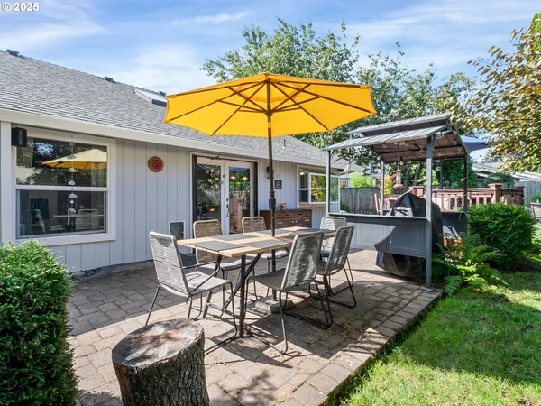$598,500 | 29385 Southwest Teton Way, Wilsonville, OR 97070