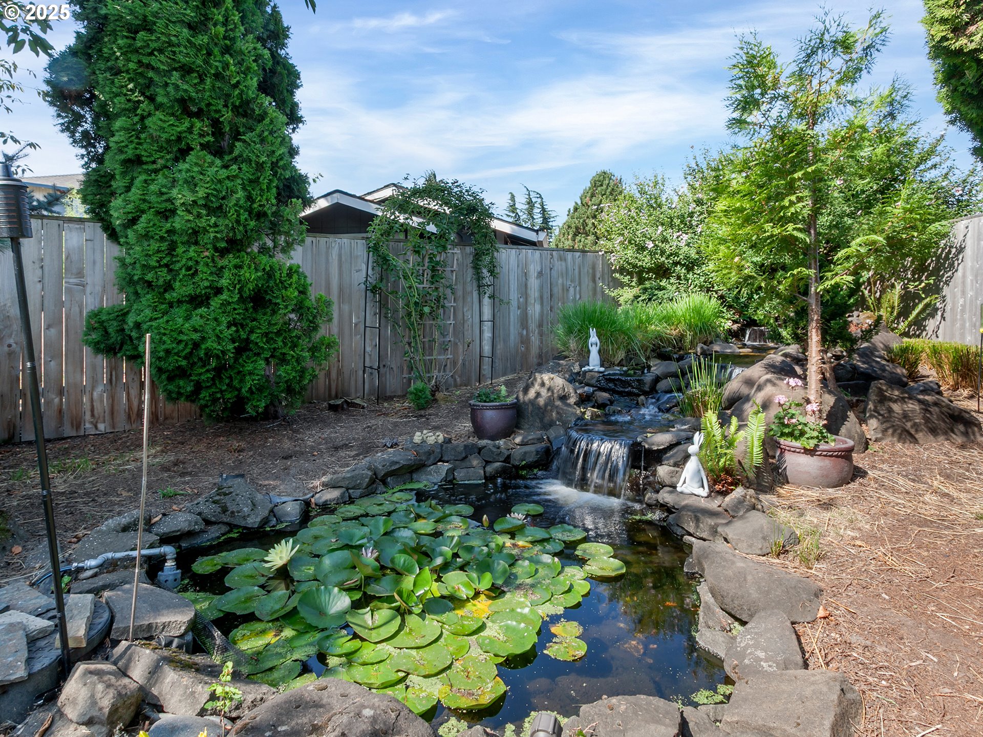 29385 Southwest Teton Way Wilsonville, OR 97070 - Photo 35 of 48 Pond