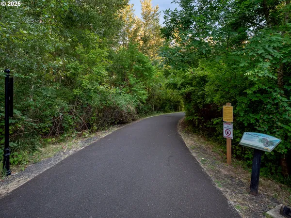 $598,500 | 29385 Southwest Teton Way, Wilsonville, OR 97070