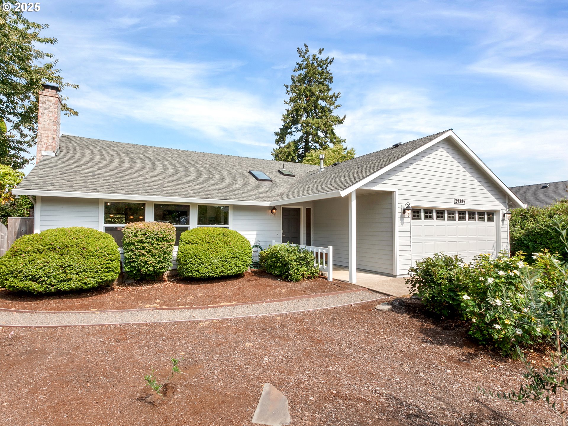 29385 Southwest Teton Way Wilsonville, OR 97070 - Photo 6 of 48 Exterior
