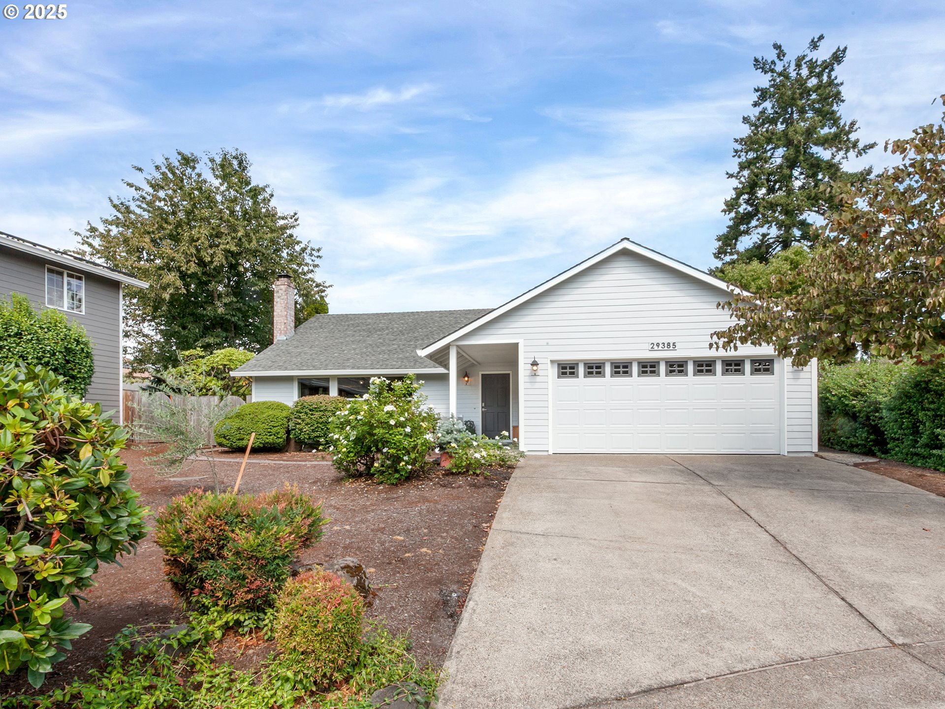 29385 Southwest Teton Way Wilsonville, OR 97070 - Photo 7 of 48 Exterior