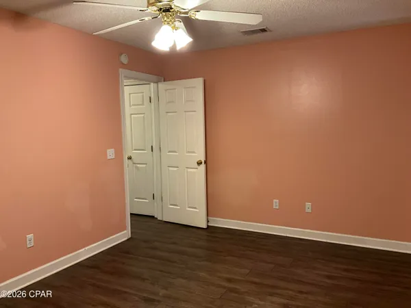 $450,000 | 22 10 Lake Drive, DeFuniak Springs, FL 32433
