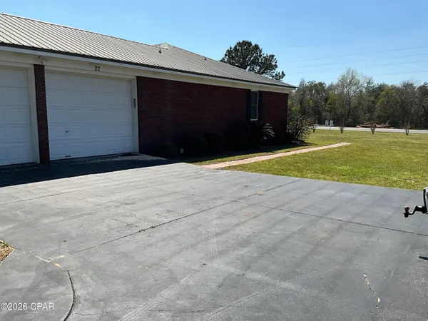 $450,000 | 22 10 Lake Drive, DeFuniak Springs, FL 32433