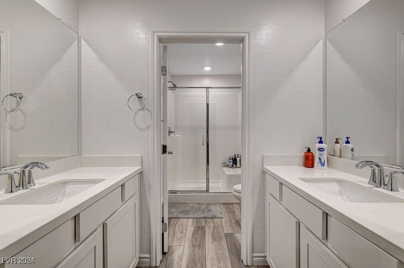 6176 Rathbone Street Las Vegas, NV 89166 - Photo 31 of 46