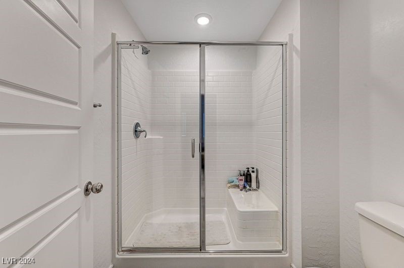6176 Rathbone Street Las Vegas, NV 89166 - Photo 33 of 46
