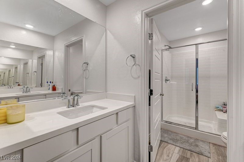 6176 Rathbone Street Las Vegas, NV 89166 - Photo 34 of 46