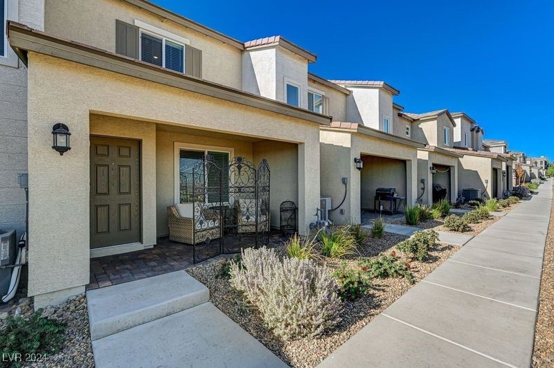 6176 Rathbone Street Las Vegas, NV 89166 - Photo 40 of 46