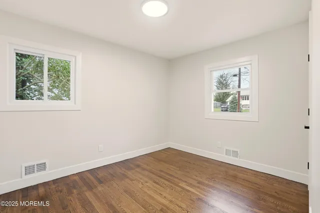 $559,000 | 1599 Woodcrest Drive, Toms River, NJ 08753