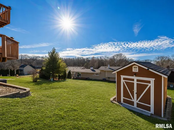 $319,900 | 2213 Cordova Court, Pekin, IL 61554