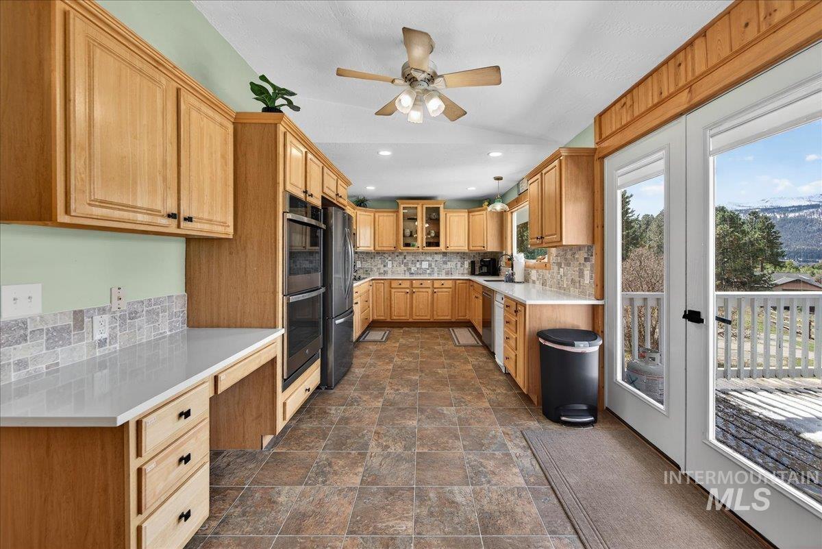 115 Par Drive Cascade, ID 83611 - Photo 15 of 47