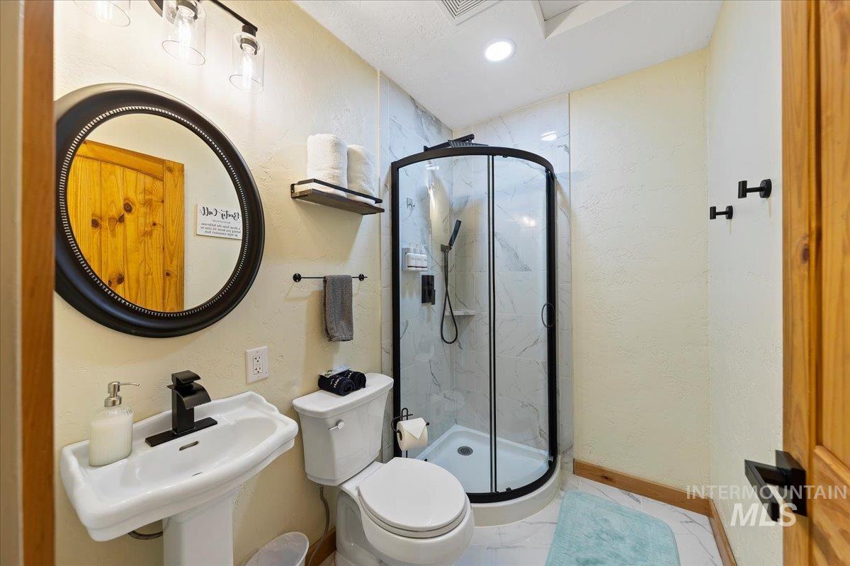 115 Par Drive Cascade, ID 83611 - Photo 27 of 47