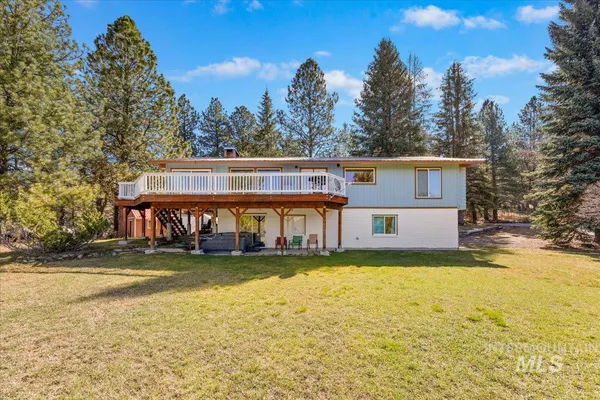 $749,900 | 115 Par Drive, Cascade, ID 83611