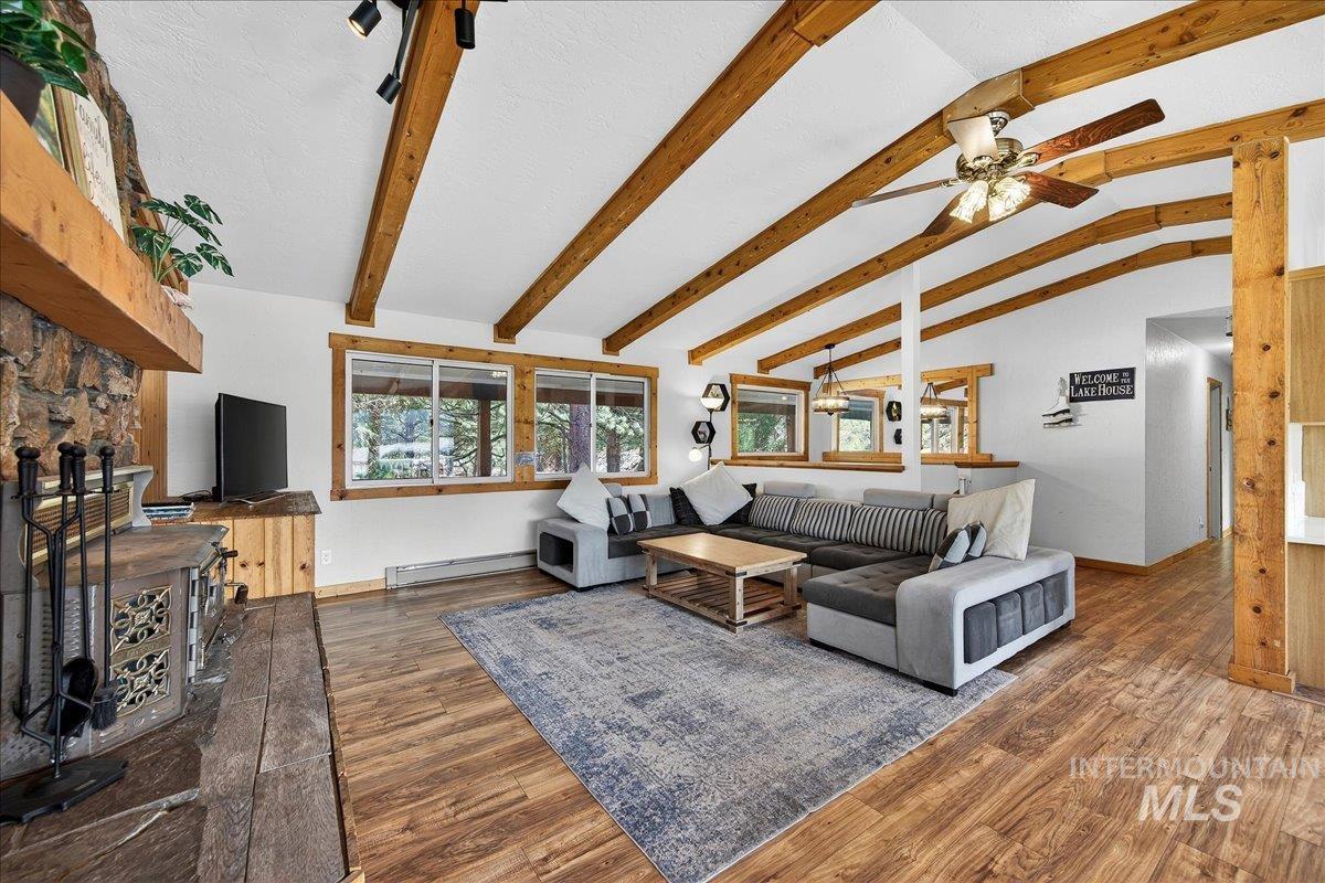 115 Par Drive Cascade, ID 83611 - Photo 6 of 47