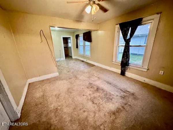 $65,000 | 273 Stockyard Drive, Ewing, VA 24248