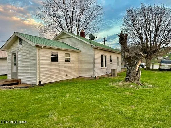 $65,000 | 273 Stockyard Drive, Ewing, VA 24248
