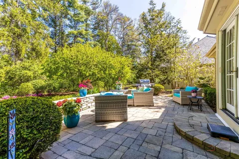 $975,000 | 1730 Yale Court, Lake Forest, IL 60045
