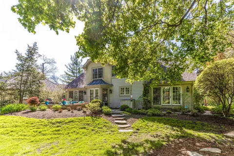 $975,000 | 1730 Yale Court, Lake Forest, IL 60045
