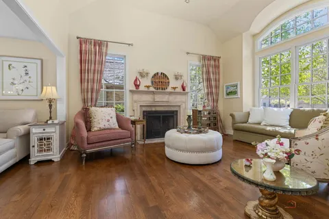 $975,000 | 1730 Yale Court, Lake Forest, IL 60045