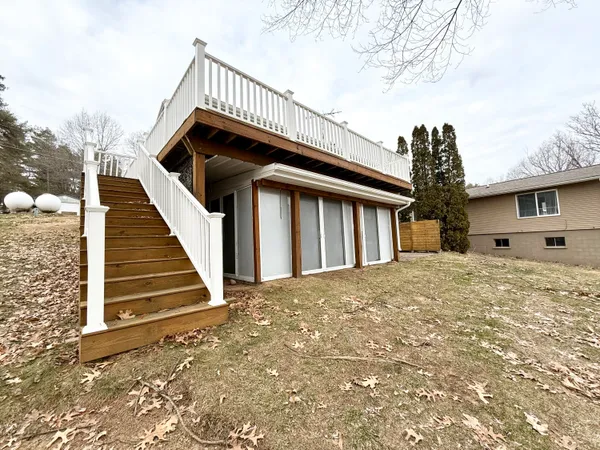 $329,900 | 5375 Paradise Drive, Reading, MI 49274