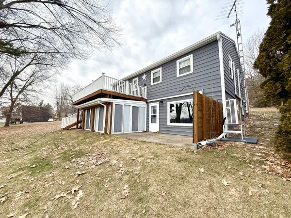 $329,900 | 5375 Paradise Drive, Reading, MI 49274