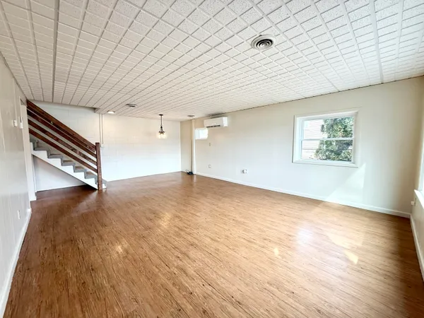 $329,900 | 5375 Paradise Drive, Reading, MI 49274