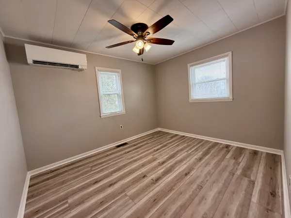 $329,900 | 5375 Paradise Drive, Reading, MI 49274