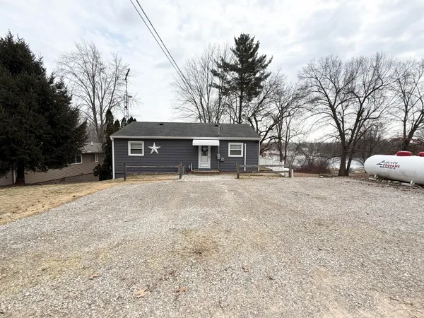 $329,900 | 5375 Paradise Drive, Reading, MI 49274