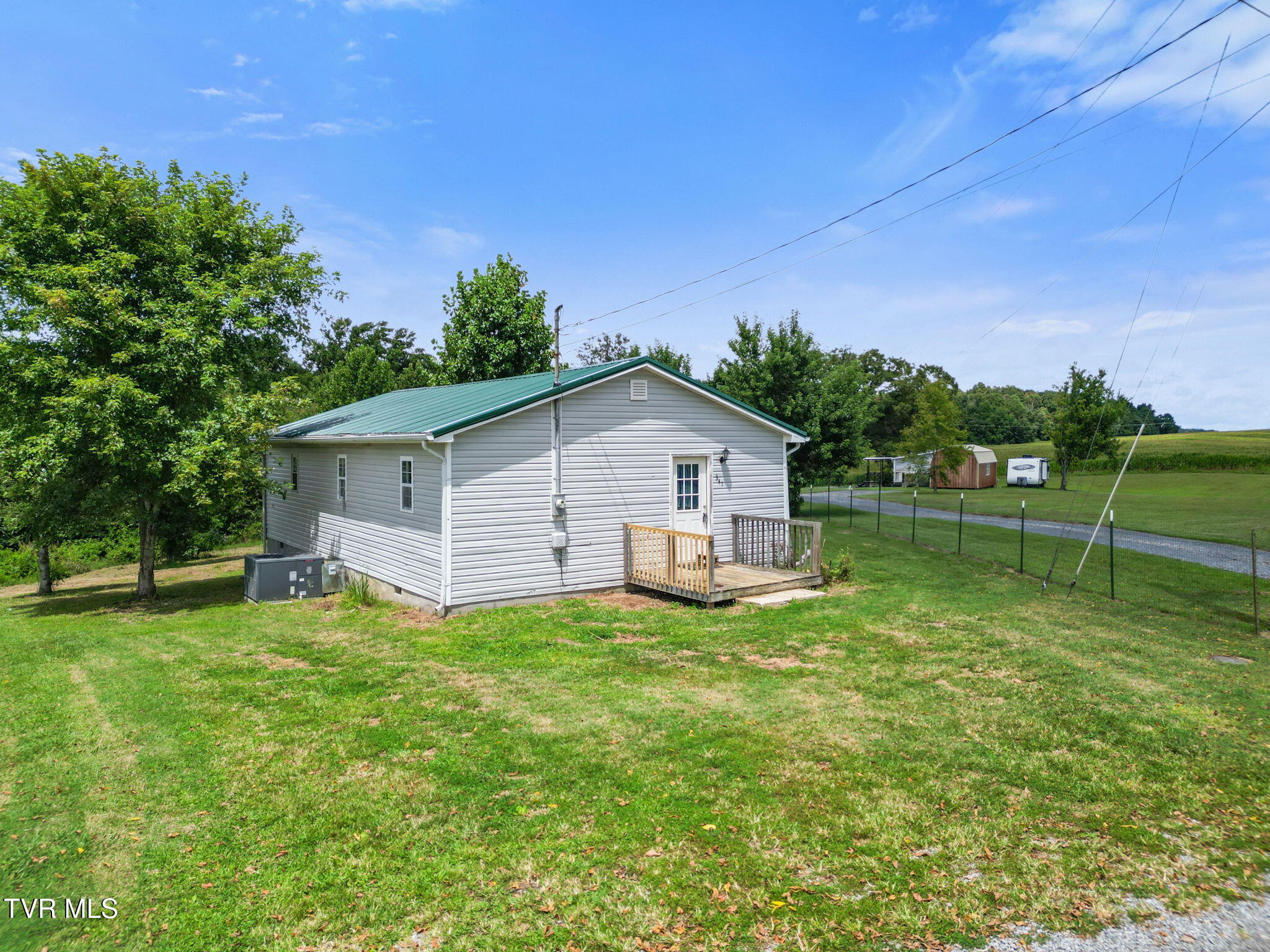 341 Wild Rye Lane Midway, TN 37809 - Photo 4 of 32 8-web-or-mls-DJI_0376