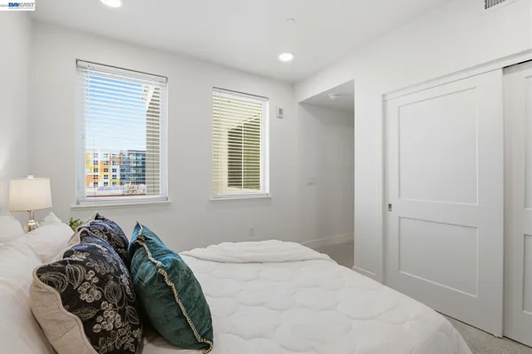 $998,888 | 42111 Osgood Road, Unit 208, Fremont, CA 94539
