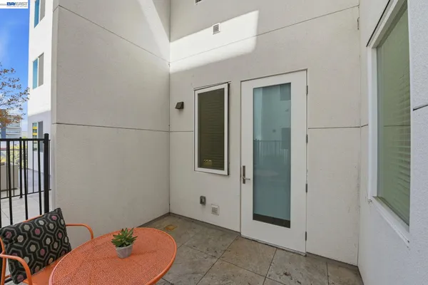 $998,888 | 42111 Osgood Road, Unit 208, Fremont, CA 94539