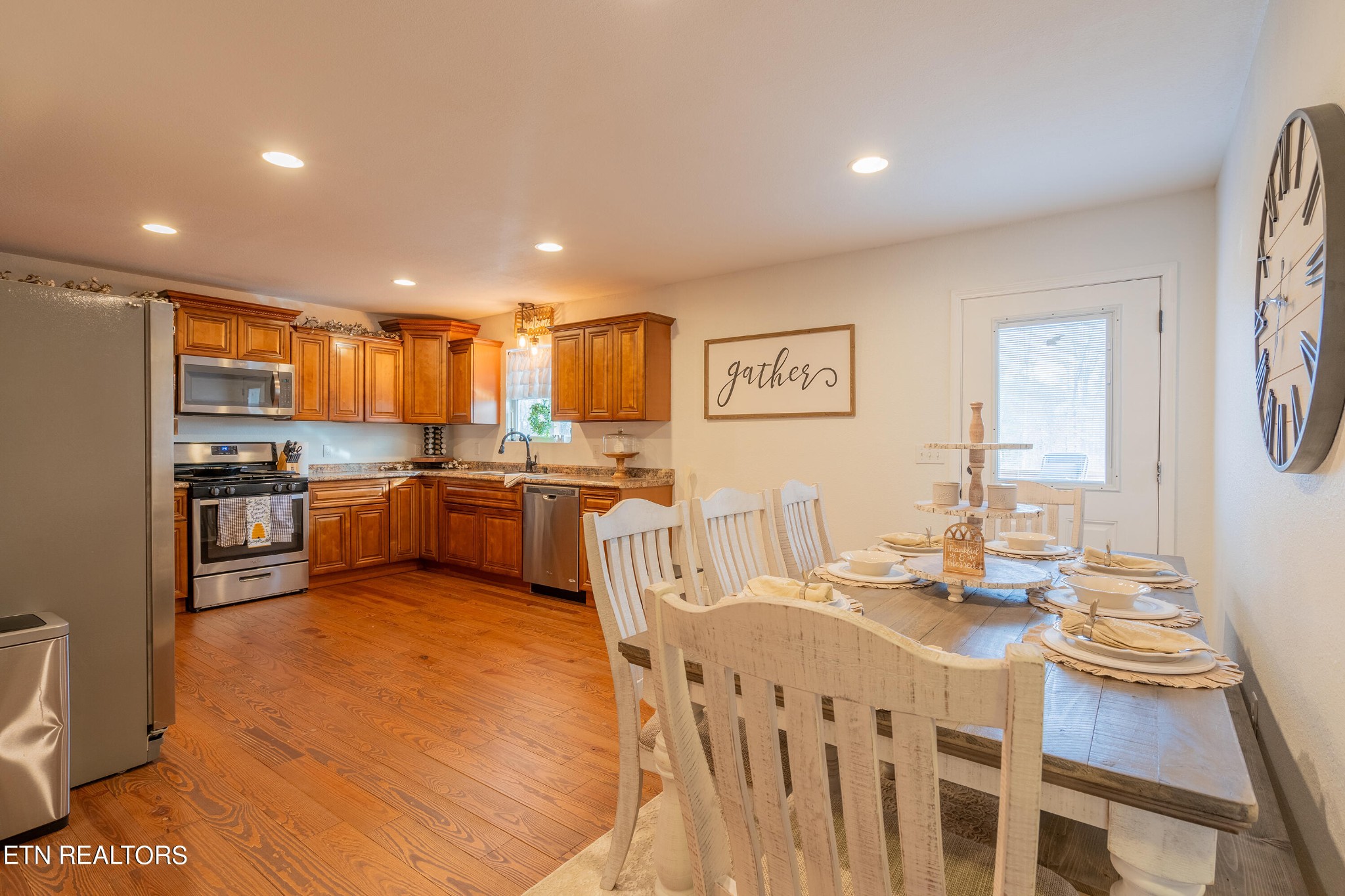 117 Pine Flat Road Deer Lodge, TN 37726 - Photo 10 of 45 Gallery Image 10