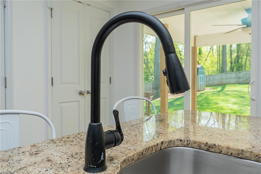 844 Prince Edward Road Kernersville, NC 27284 - Photo 11 of 27 Gallery Image 11