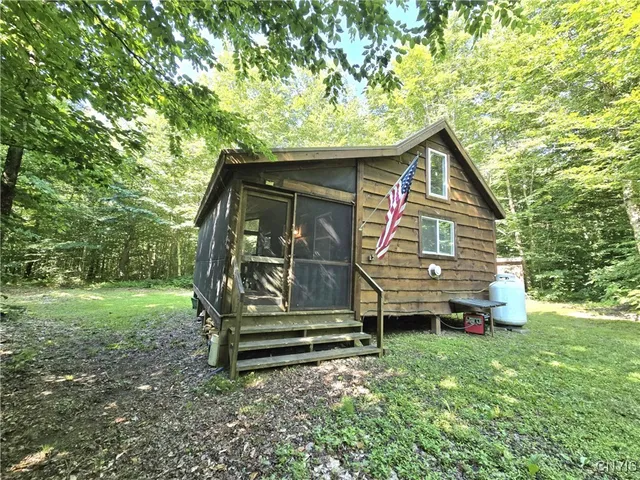 $99,900 | 2985 Potter Road, Osceola, NY 13437