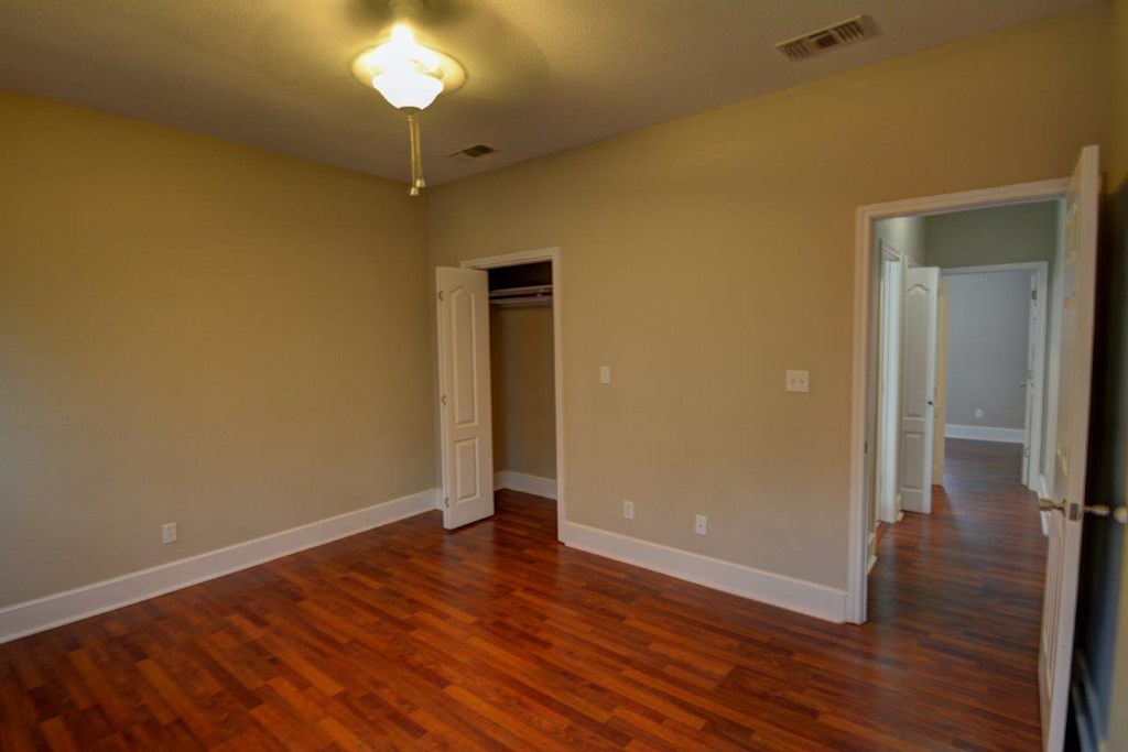 659 B Town Creek Road Kerrville, TX 78028 - Photo 12 of 26