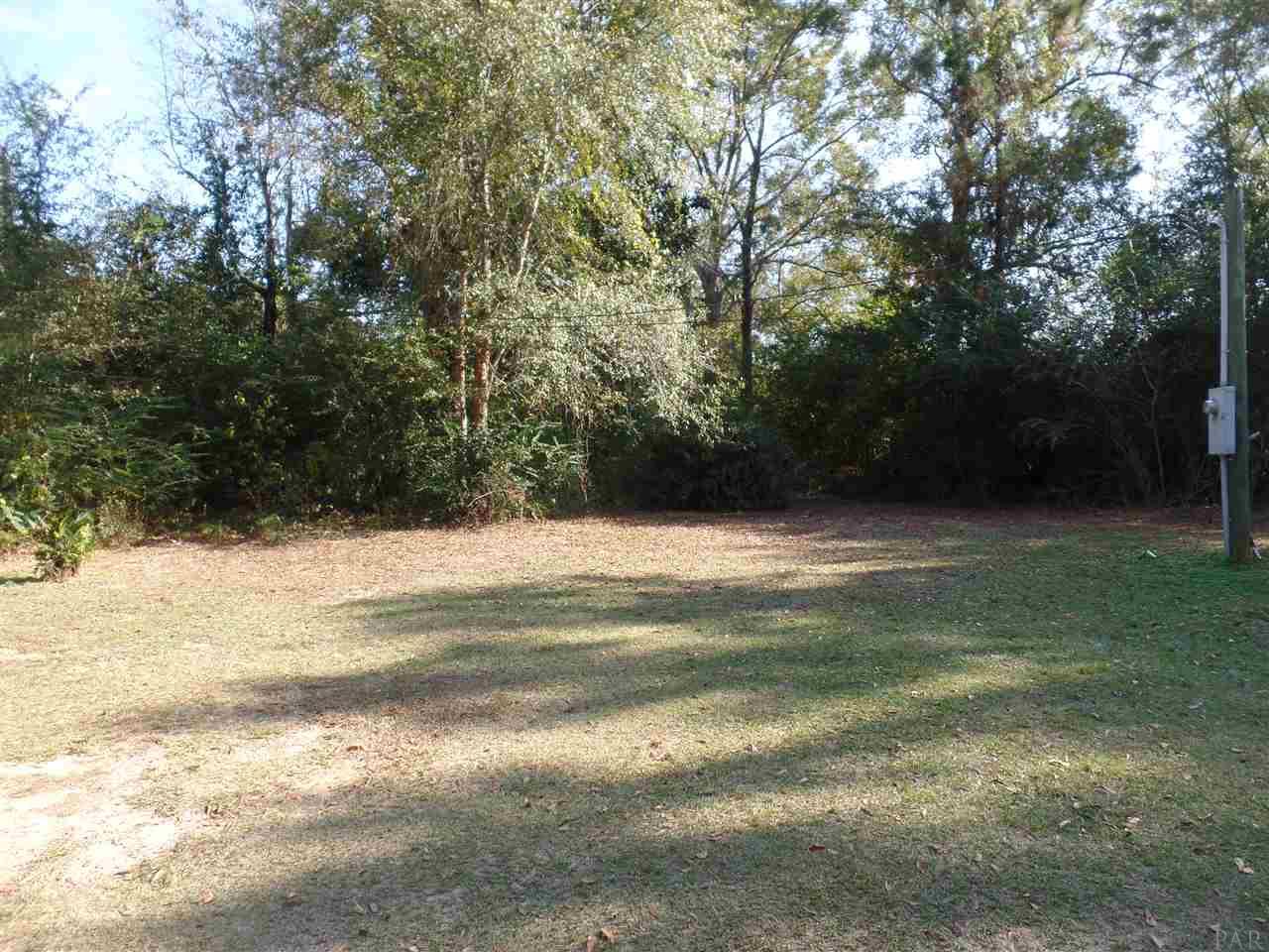 95 Green Tree Circle Cantonment, FL 32533 - Photo 19 of 21