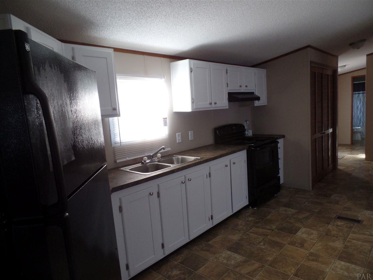 95 Green Tree Circle Cantonment, FL 32533 - Photo 6 of 21