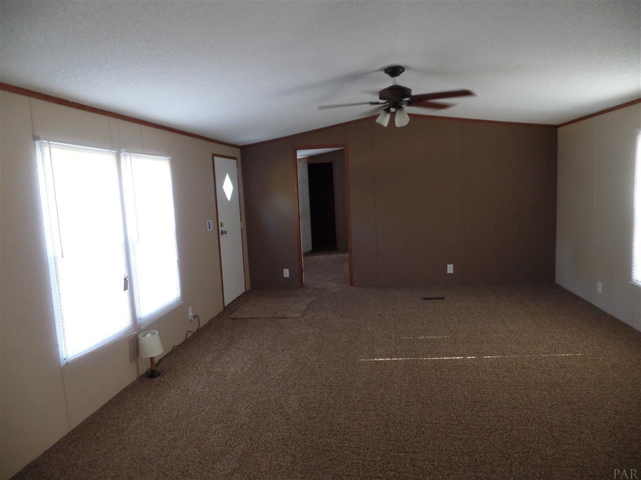 95 Green Tree Circle Cantonment, FL 32533 - Photo 7 of 21