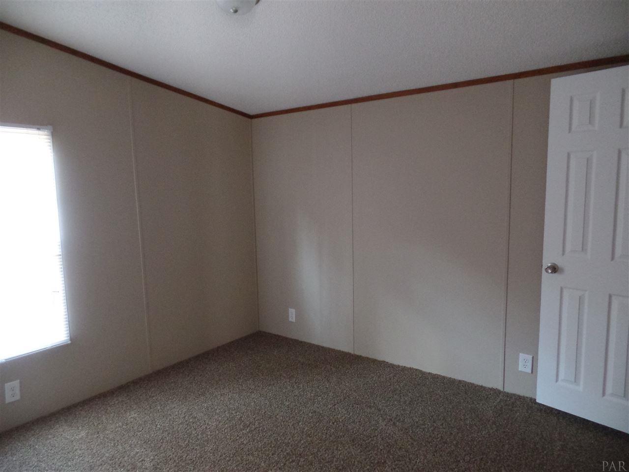 95 Green Tree Circle Cantonment, FL 32533 - Photo 10 of 21