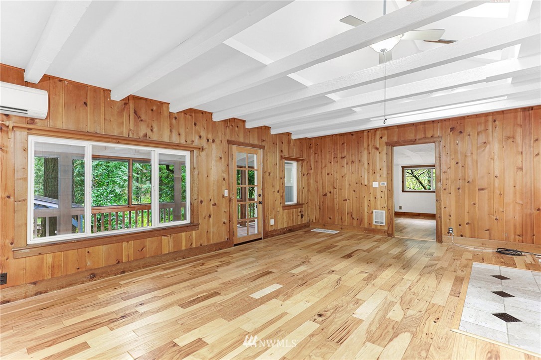 44670 Southeast Edgewick Road North Bend, WA 98045 - Photo 12 of 40 Gallery Image 12