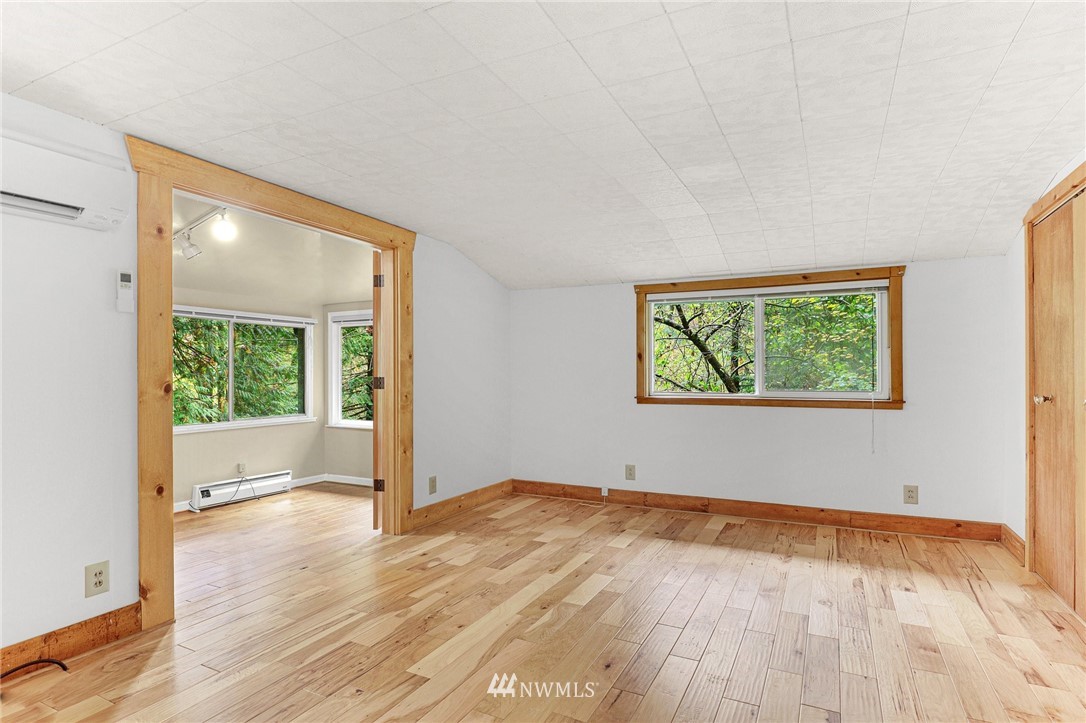 44670 Southeast Edgewick Road North Bend, WA 98045 - Photo 16 of 40 Gallery Image 16