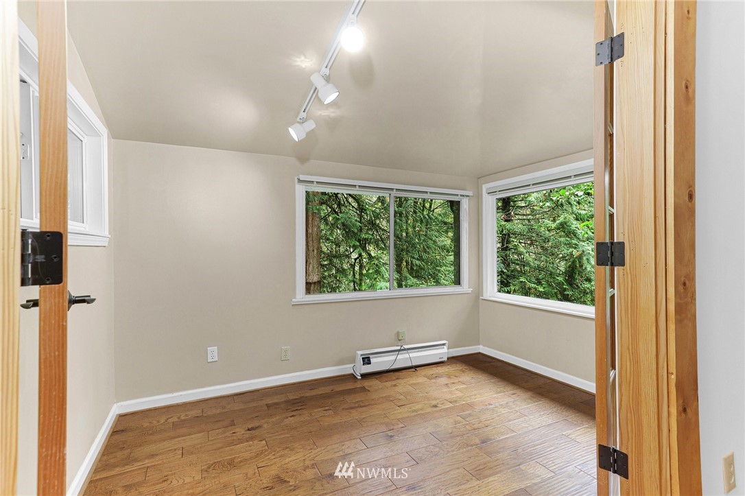 44670 Southeast Edgewick Road North Bend, WA 98045 - Photo 17 of 40 Gallery Image 17
