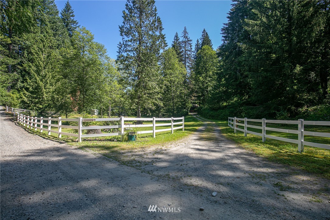 44670 Southeast Edgewick Road North Bend, WA 98045 - Photo 26 of 40 Gallery Image 26