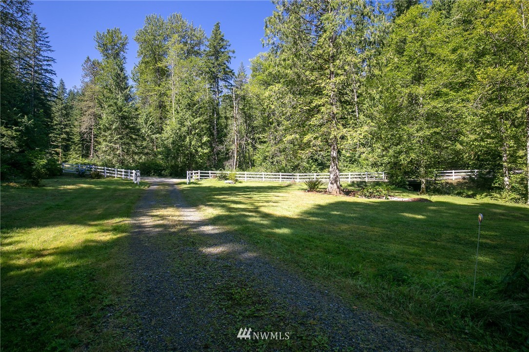 44670 Southeast Edgewick Road North Bend, WA 98045 - Photo 29 of 40 Gallery Image 29