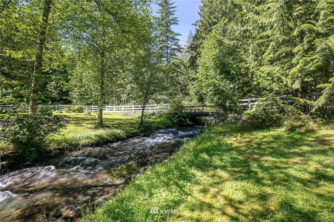 44670 Southeast Edgewick Road North Bend, WA 98045 - Photo 30 of 40 Gallery Image 30