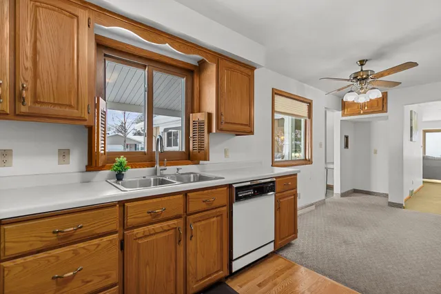 $314,900 | 2019 North Birchwood Avenue, Appleton, WI 54914