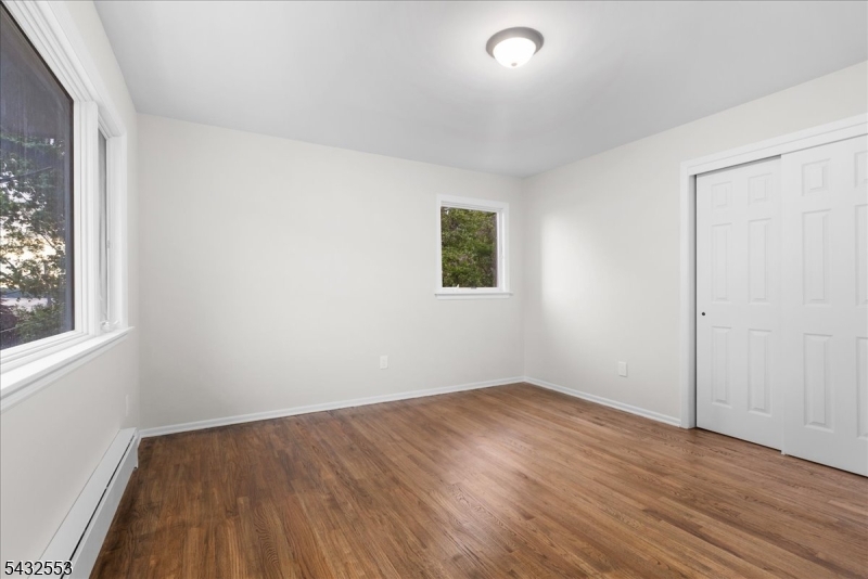 8 Cove Road Hopatcong, NJ 07843 - Photo 24 of 38